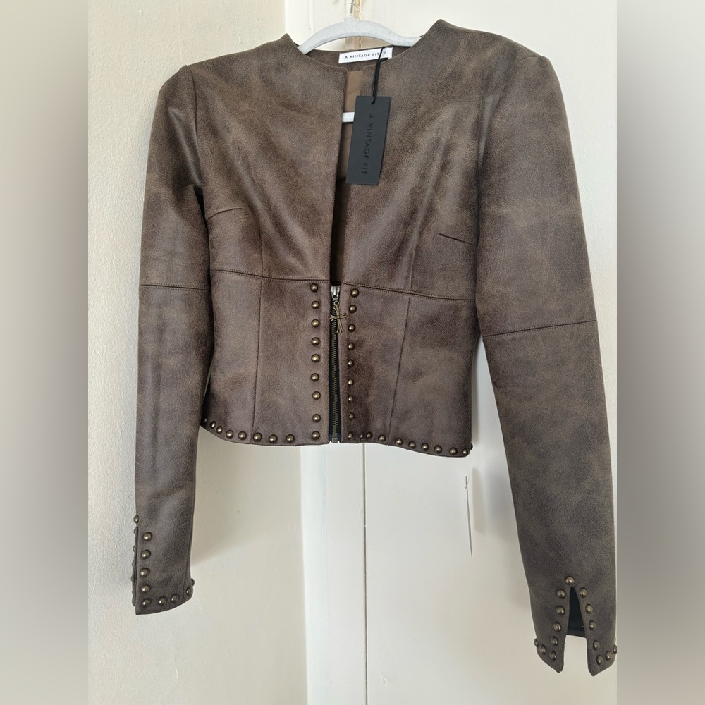 A Vintage Fit brown studded leather zip up